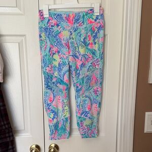 Lilly Pulitzer Coral, Blue & Green Floral Capri Leggings
